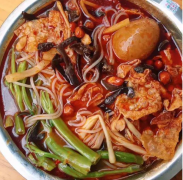 螺螄粉發(fā)現(xiàn)煙頭？食品安全記心中